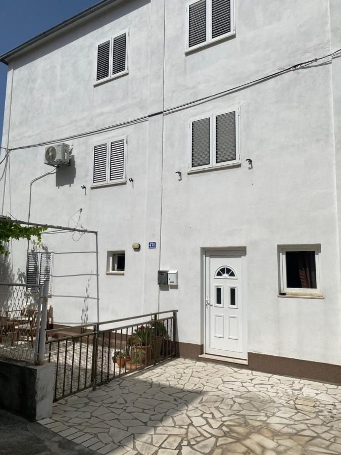 ספליט Apartman 4 Kilometar To City Centar מראה חיצוני תמונה