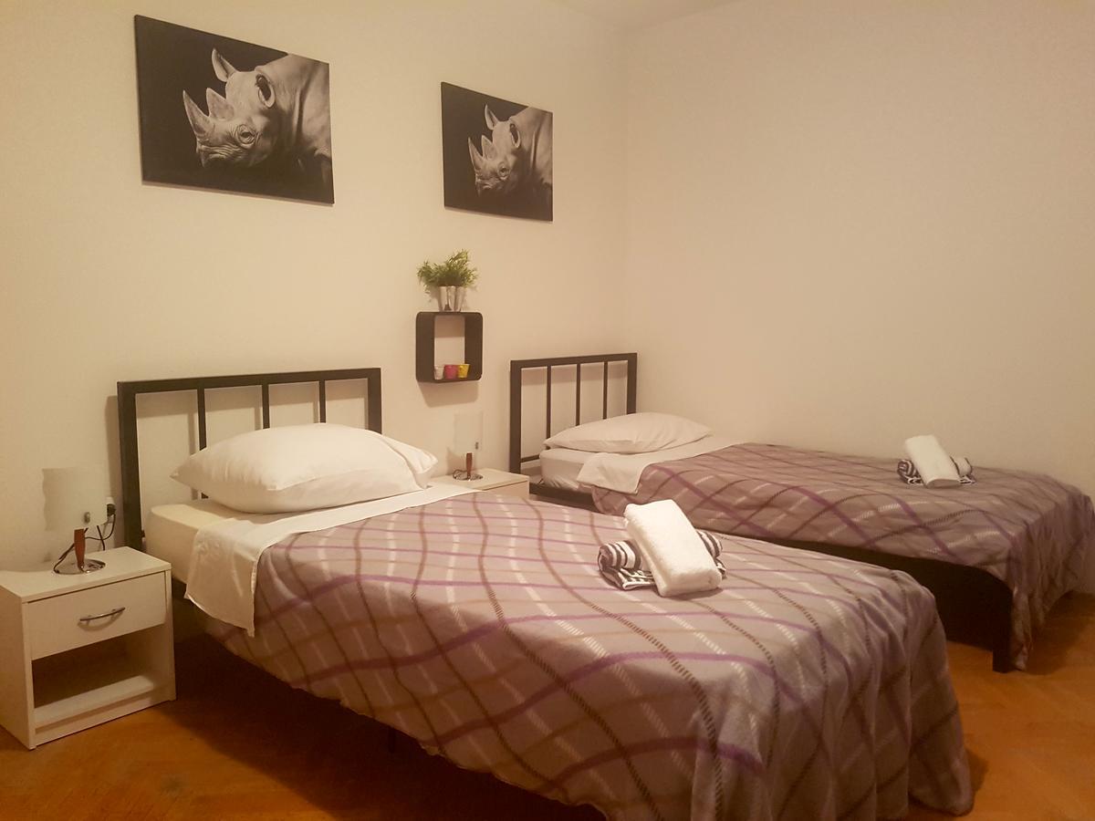 ספליט Apartman 4 Kilometar To City Centar מראה חיצוני תמונה
