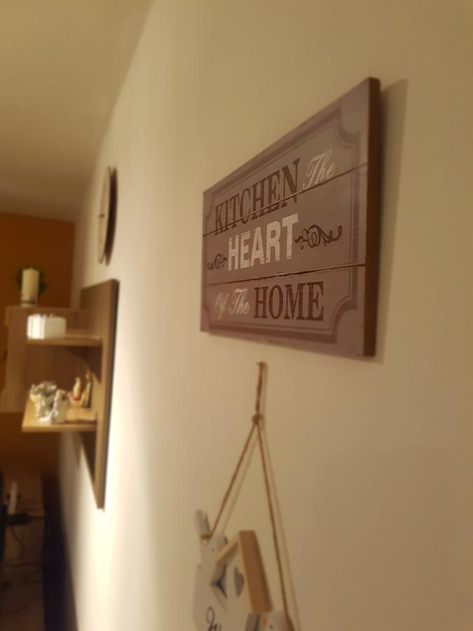 ספליט Apartman 4 Kilometar To City Centar מראה חיצוני תמונה