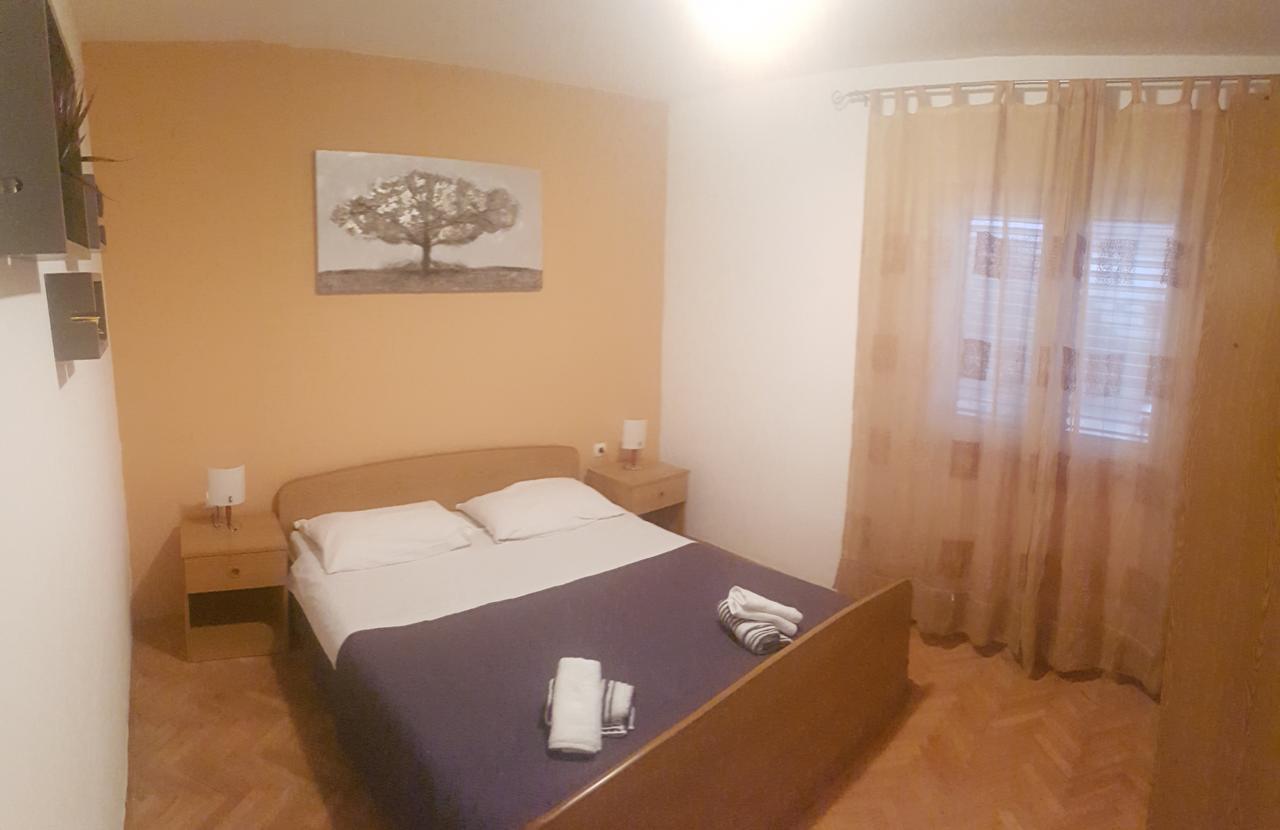 ספליט Apartman 4 Kilometar To City Centar מראה חיצוני תמונה