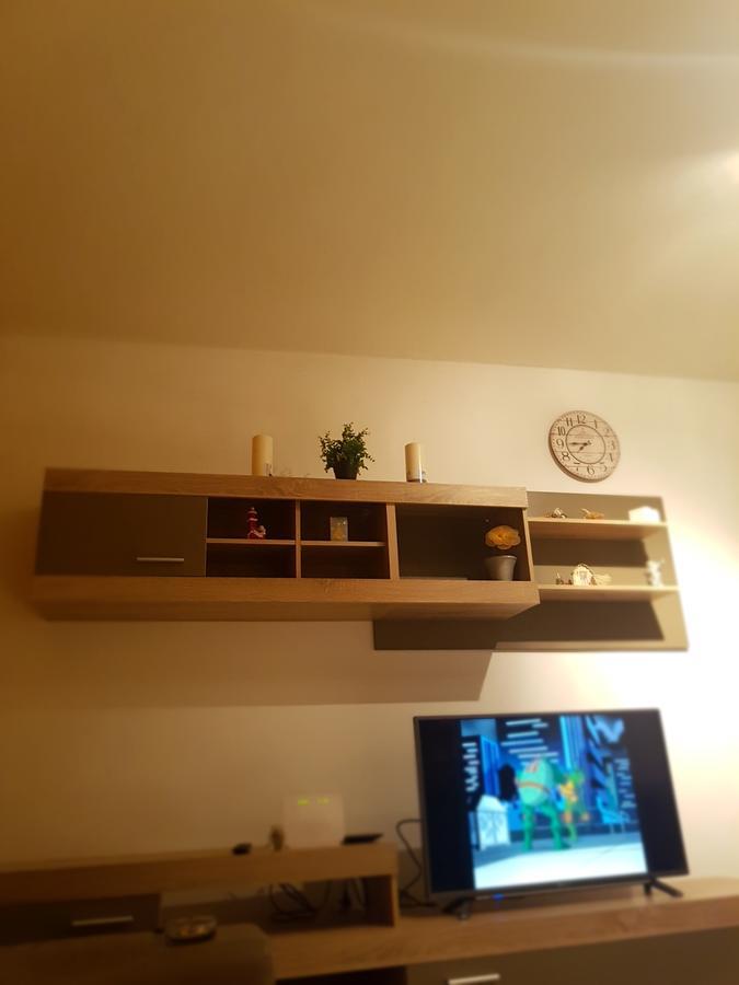 ספליט Apartman 4 Kilometar To City Centar מראה חיצוני תמונה